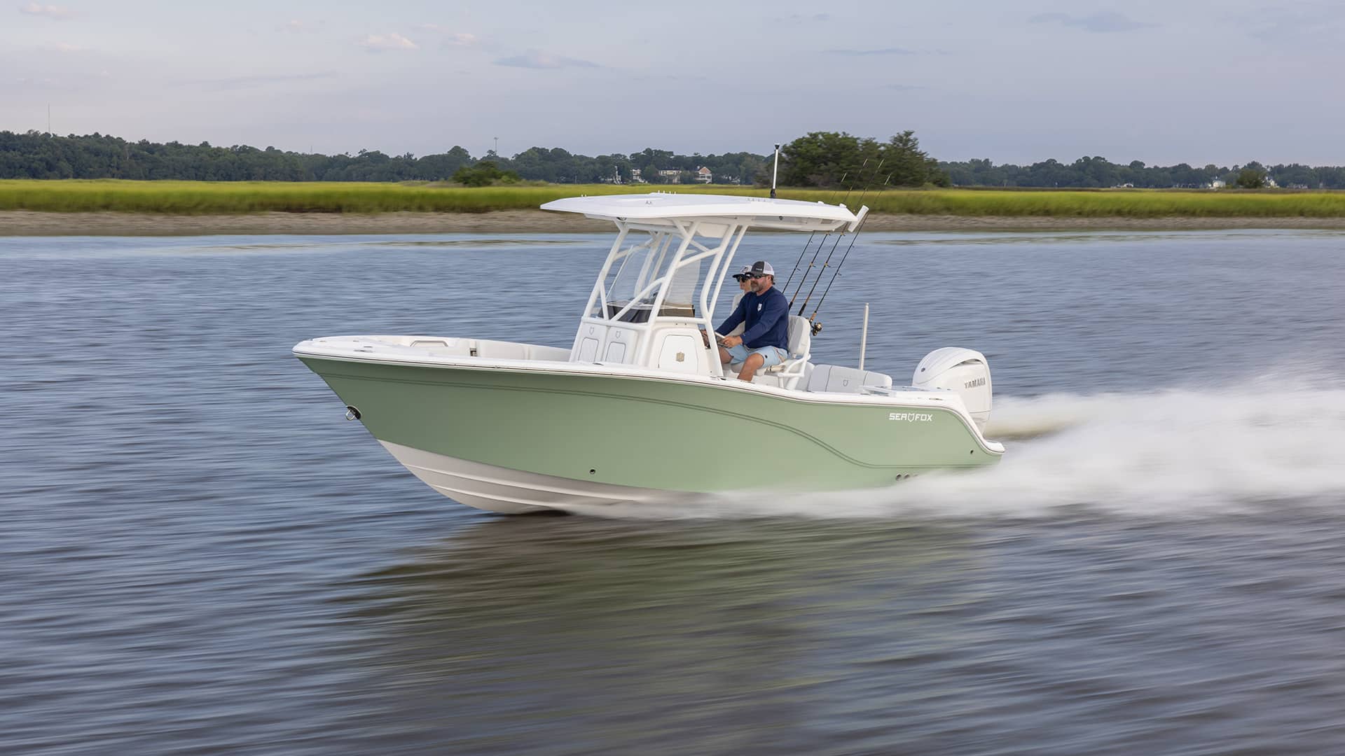 CEO Freddy Renken, a 3rd generation boat manufacturer, founded the Sea Fox Boat Company in 1995.