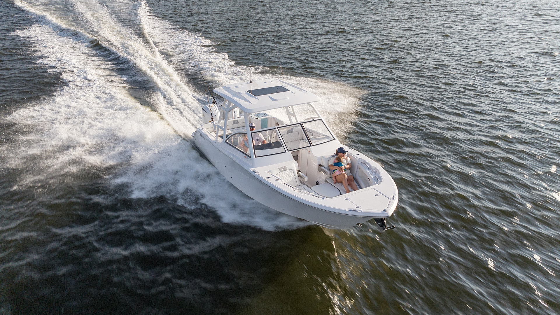 CEO Freddy Renken, a 3rd generation boat manufacturer, founded the Sea Fox Boat Company in 1995.