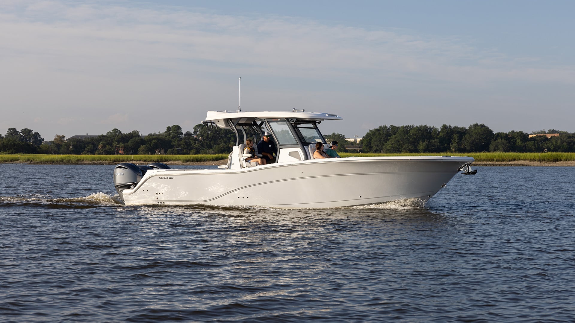 CEO Freddy Renken, a 3rd generation boat manufacturer, founded the Sea Fox Boat Company in 1995.