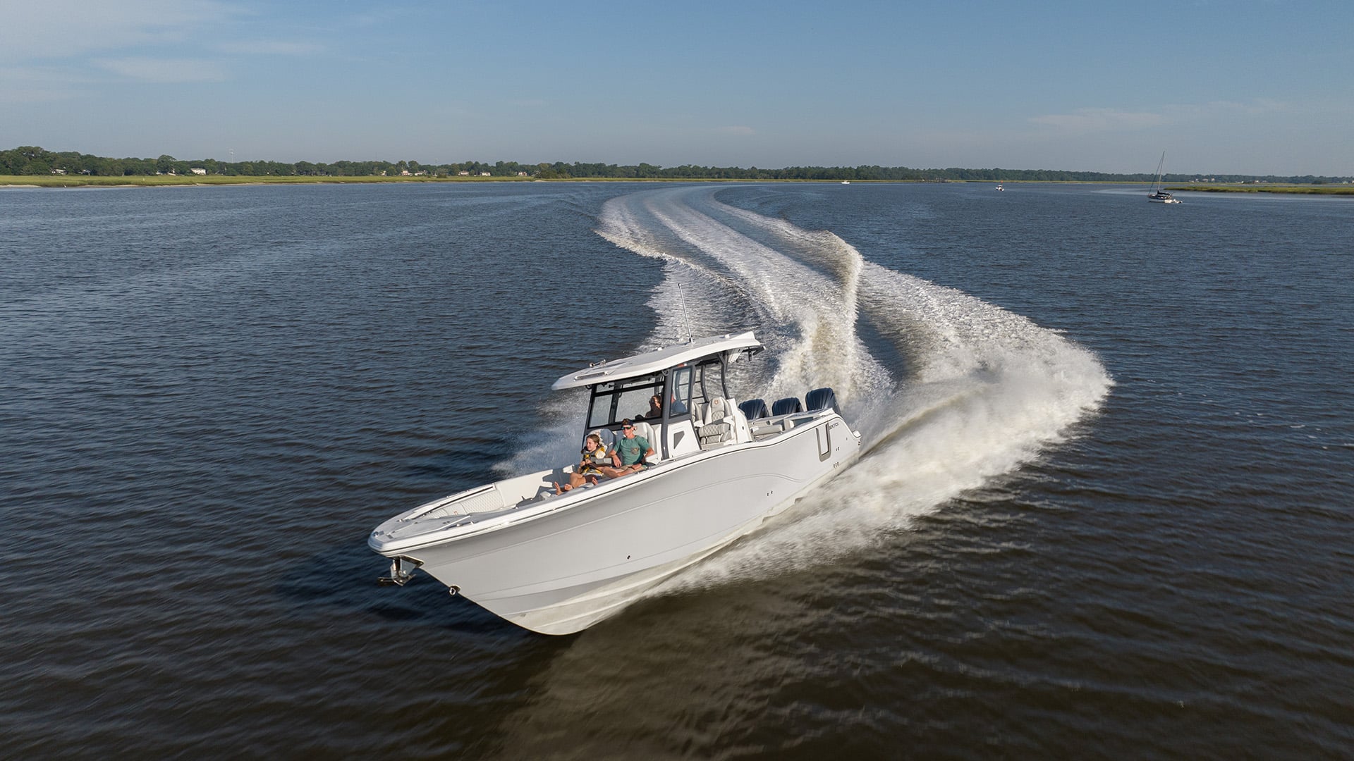 CEO Freddy Renken, a 3rd generation boat manufacturer, founded the Sea Fox Boat Company in 1995.