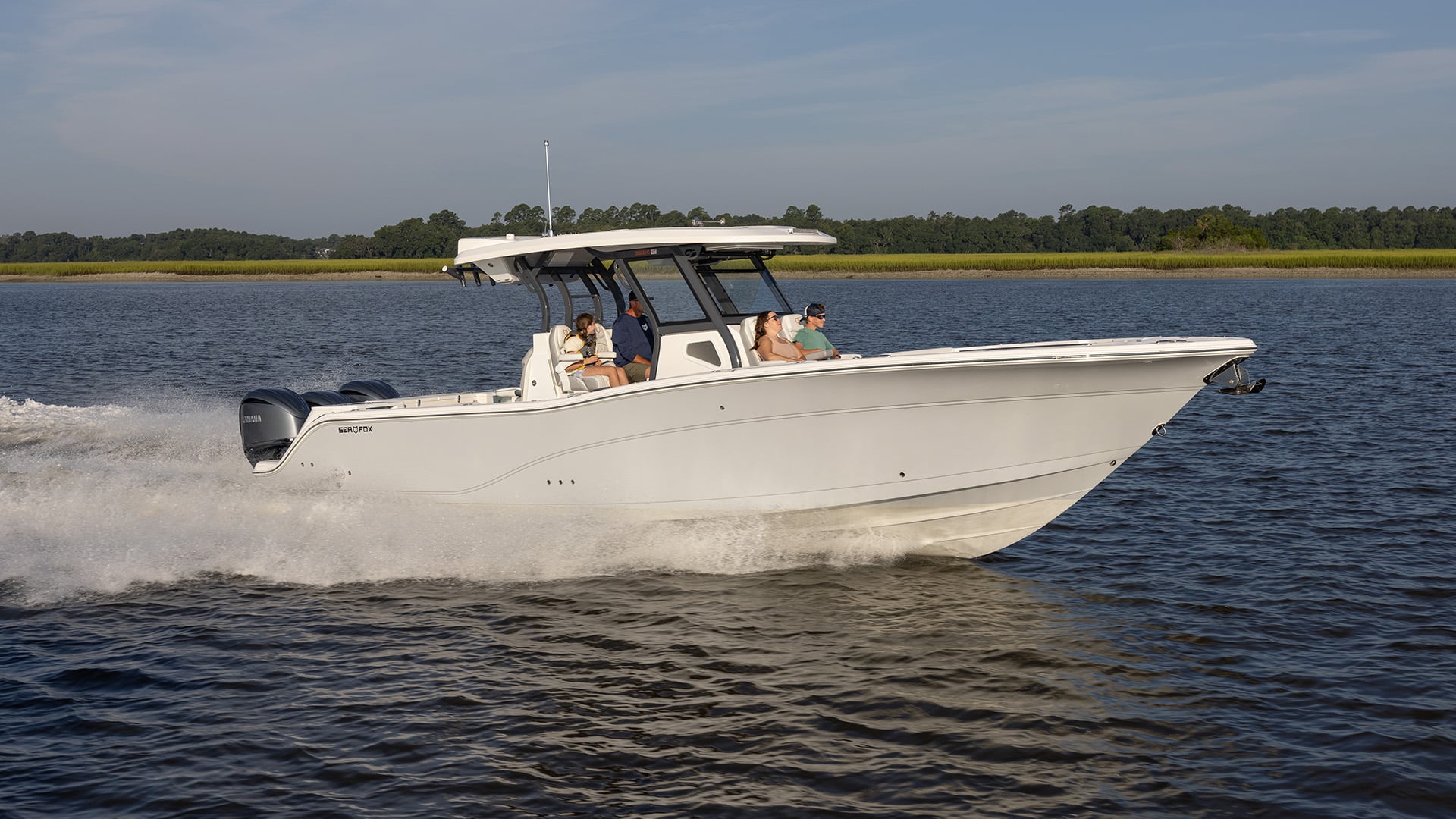 CEO Freddy Renken, a 3rd generation boat manufacturer, founded the Sea Fox Boat Company in 1995.