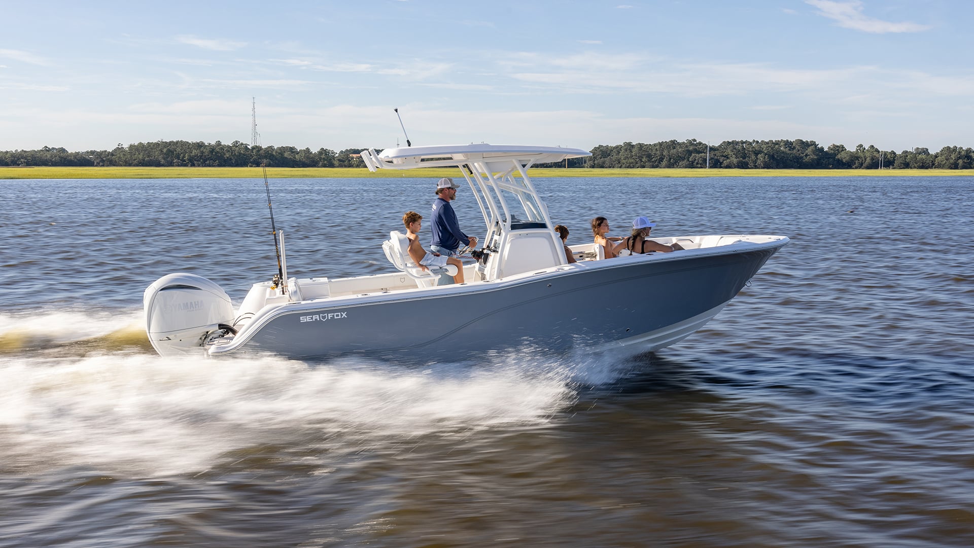 CEO Freddy Renken, a 3rd generation boat manufacturer, founded the Sea Fox Boat Company in 1995 and builds great center console offshore boats and more.