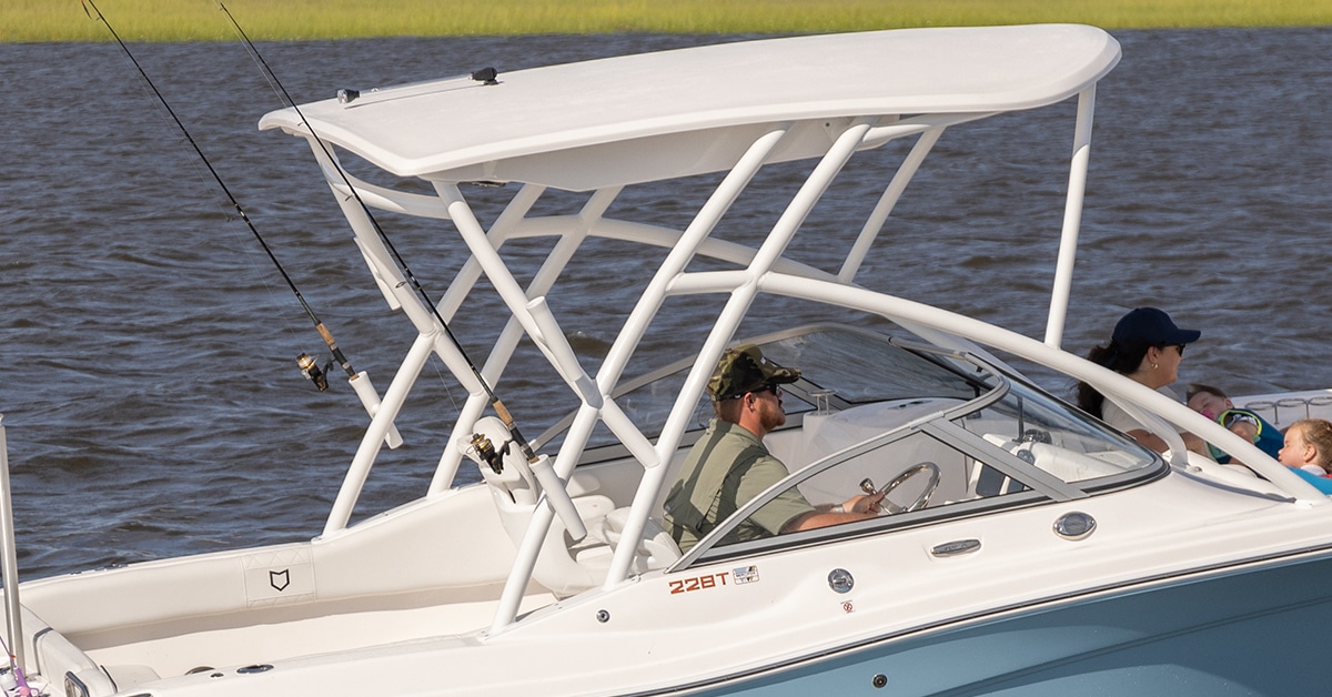 Sea Fox 2024 1200x1200 228 T-18 Ultima Hard Top