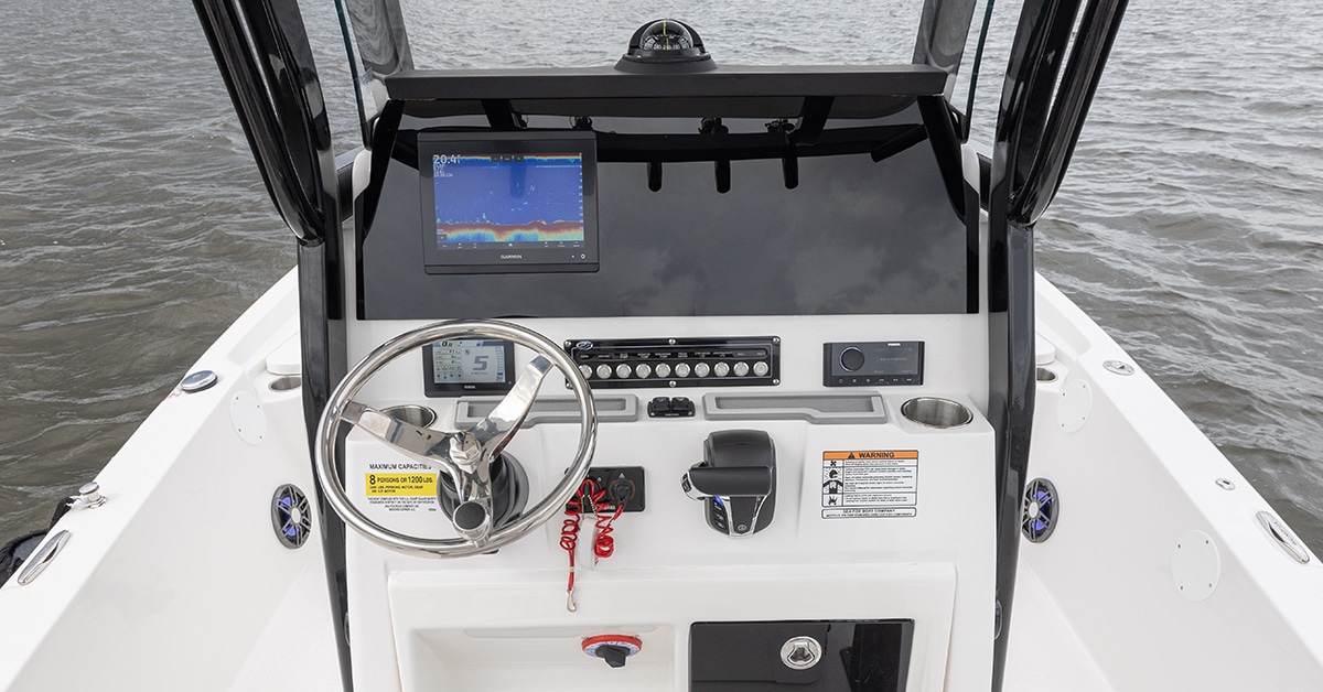 Sea Fox 2024 251 B 1200x628 Helm Dash