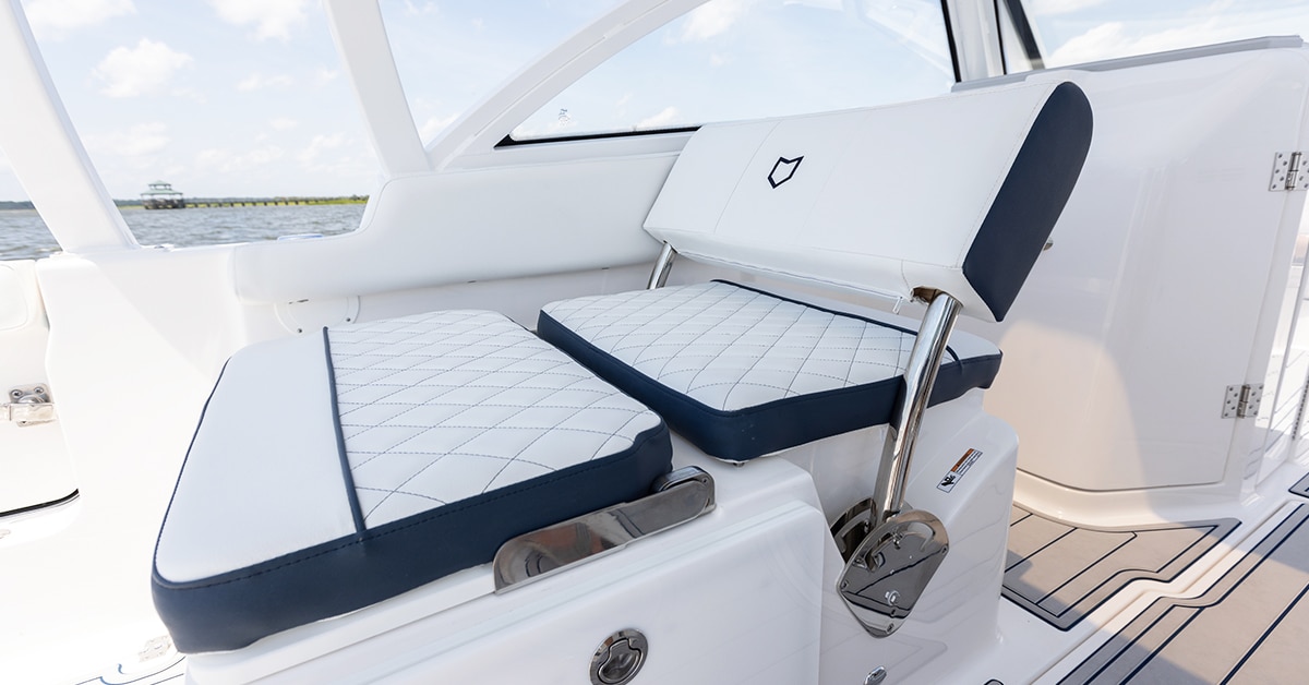 Sea Fox 2024 T 1200x628 268 T-11 lounger